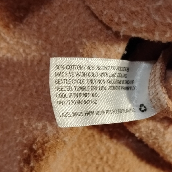 Universal Thread Camel Sweatshirt - Picture 7 of 7